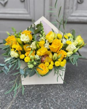 Ziedu kaste Dzeltena aploksne