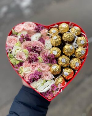 ​Ziedi un Ferrero rocher konfektes