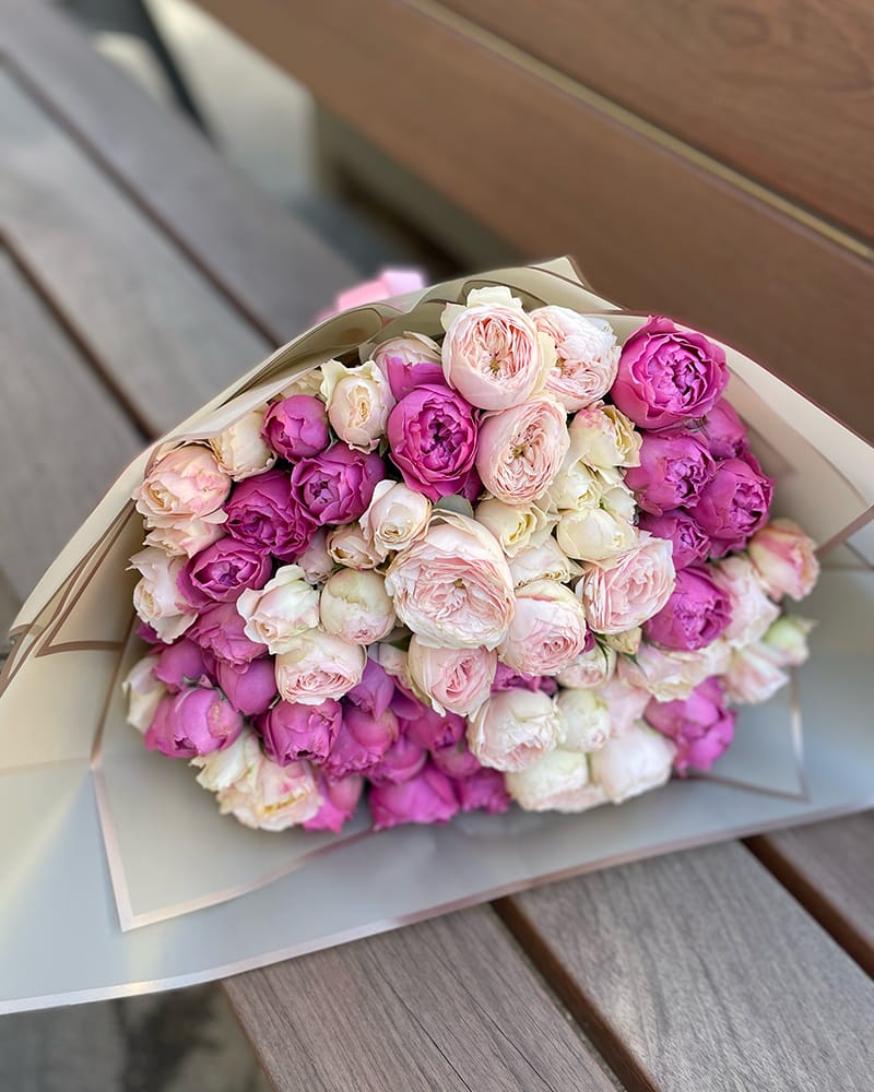 Peonijveida krūmrozes