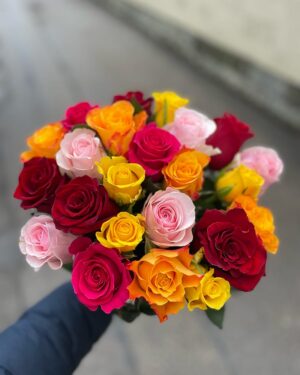 Rožu pušķis saulstariņš