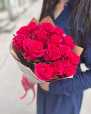 Rožu pušķis Avenīte